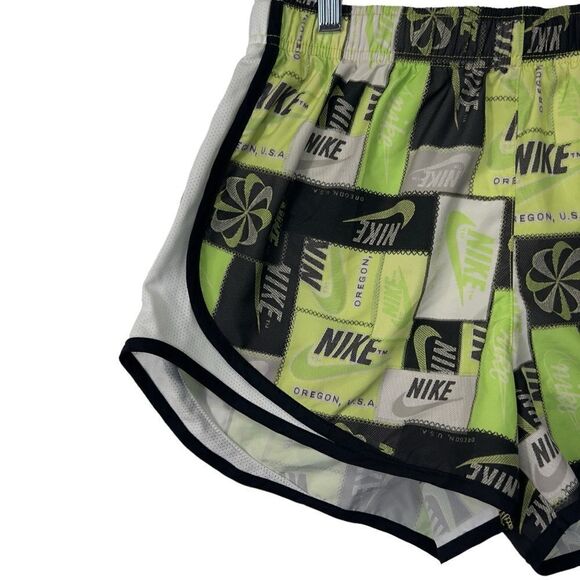 Nike ICON Clash Oregon Womens Dri-Fit Tempo Shorts medium - Picture 4 of 16
